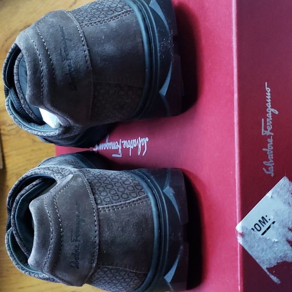 NIB Salvatore Ferragamo Grey Cube Sneaker Men's Size 7 - Picture 8 of 12